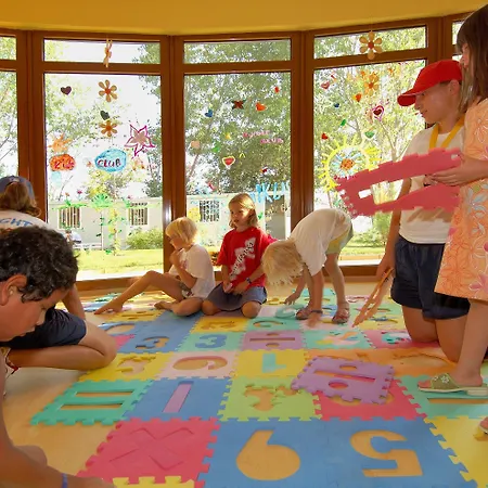 Sol Palace 度假村 5*