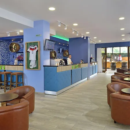 Sol Palace 度假村 5*