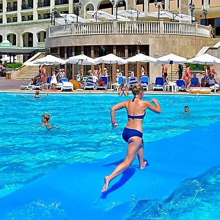 Üdülőközpont Sol By Melia Palace Neszebar