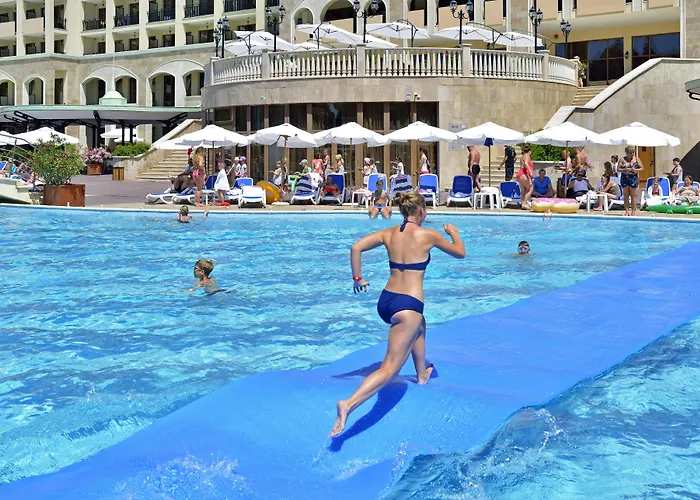 Sol By Melia Nessebar Palace All Inclusive Üdülőközpont 5*